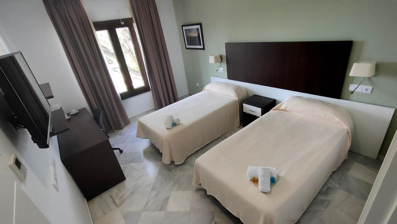 Hotel La Parra Jerez de la Frontera Luaran gambar