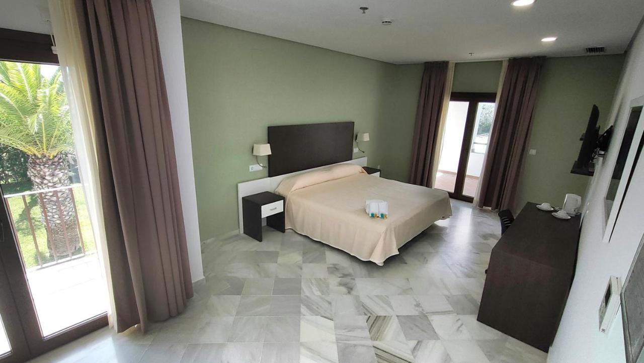 Hotel La Parra Jerez de la Frontera Luaran gambar